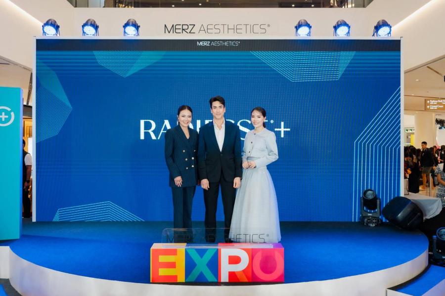 ครั้งแรกของซุปตาร์ตัวพ่อ “ณเดชน์ คูกิมิยะ” กับการก้าวสู่วงการนวัตกรรมความงาม! นั่งแท่นแบรนด์แอม RADIESSE(+) ร่วมเผยกรอบหน้าคมชัด ดึงดูดทุกสายตา ในงาน Merz Aesthetics Expo The Show ครั้งแรกของซุปตาร์ตัวพ่อ “ณเดชน์ คูกิมิยะ” กับการก้าวสู่วงการนวัตกรรมความงาม! นั่งแท่นแบรนด์แอม RADIESSE(+) ร่วมเผยกรอบหน้าคมชัด ดึงดูดทุกสายตา ในงาน Merz Aesthetics Expo The Show