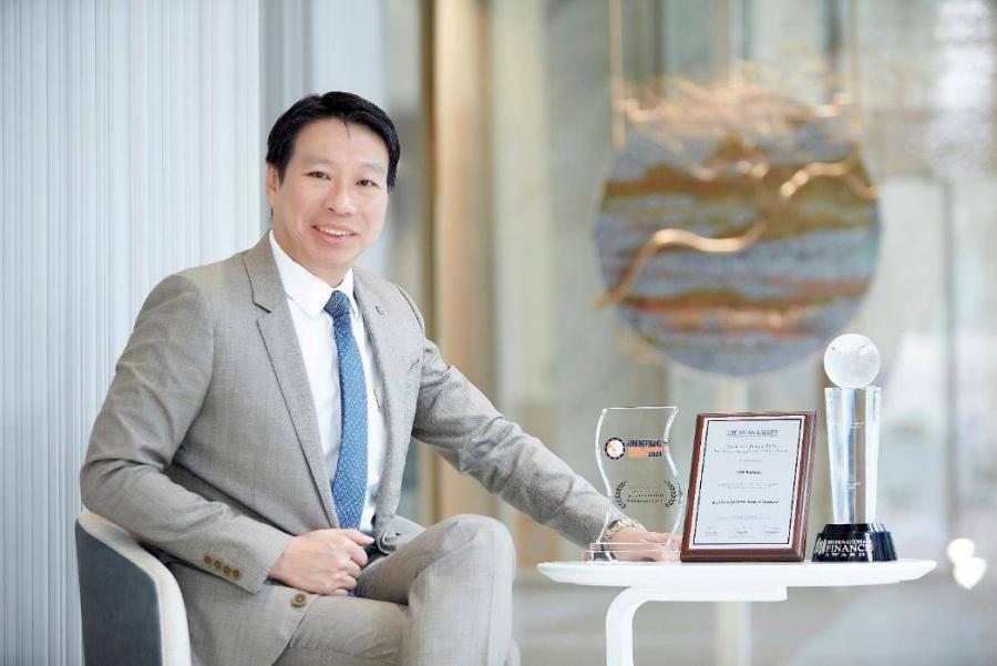 ยูโอบี ประเทศไทย คว้า 3 รางวัลอันทรงเกียรติจากเวทีระดับภูมิภาค สะท้อนความมุ่งมั่นในการบริการและนวัตกรรม ยูโอบี ประเทศไทย คว้า 3 รางวัลอันทรงเกียรติจากเวทีระดับภูมิภาค สะท้อนความมุ่งมั่นในการบริการและนวัตกรรม