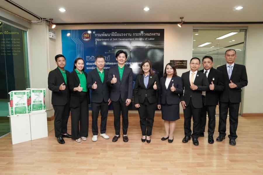 ส่องความสำเร็จ “จระเข้” กับบทบาทการติดปีกศักยภาพช่างไทยผ่าน “จระเข้ อะคาเดมี่” พร้อมลุยจับมือภาคแรงงาน-การศึกษาปั้นช่างยุคใหม่ฝีมือระดับโลก