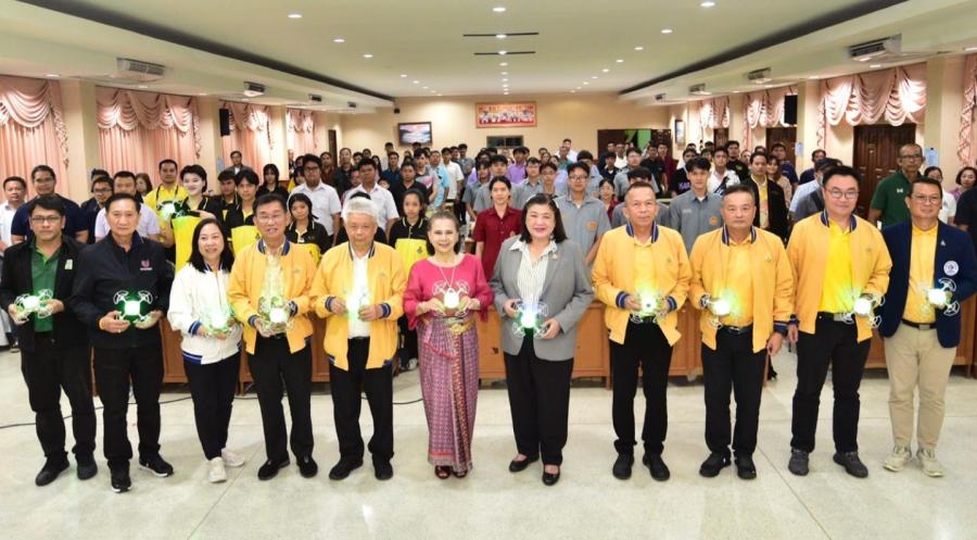 อบจ.สมุทรสงครามนำทีมเยาวชนและบุคลากรจังหวัด เสริมทักษะการใช้โดรนส่งเสริมการท่องเที่ยว พร้อมนำทีมรับรางวัลภาพถ่ายด้วยโดรนดีเด่น ประชาสัมพันธ์แหล่งท่องเที่ยวจ.สมุทรสงคราม ภายใต้การสนับสนุนจาก วช.