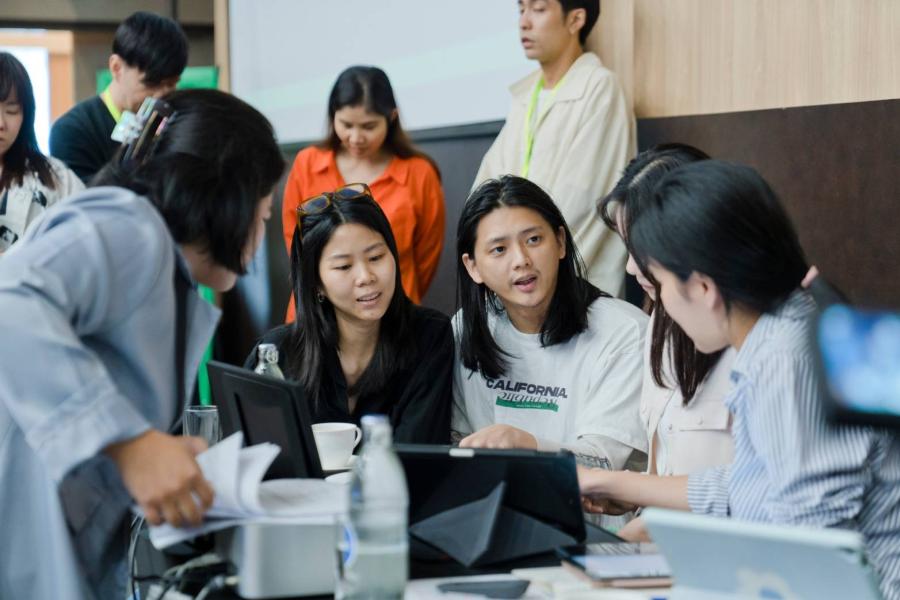 ยกระดับนักเขียนไทยสู่มาตรฐานสากล ผ่านการ ‘เรียนจริง’ จาก ‘ตัวจริง’ กับโครงการ Content Lab: Advanced Scriptwriting ยกระดับนักเขียนไทยสู่มาตรฐานสากล ผ่านการ ‘เรียนจริง’ จาก ‘ตัวจริง’ กับโครงการ Content Lab: Advanced Scriptwriting