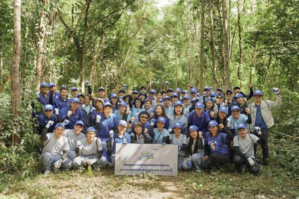 ซันโทรี่ เป๊ปซี่โค ประเทศไทย ผสานทฤษฎีป่าเปียกและภูมิปัญญาชาวบ้าน  อนุรักษ์ป่าต้นน้ำในจังหวัดเพชรบุรีอย่างยั่งยืนผ่านกิจกรรม “คน น้ำ ดี” ครั้งที่ 6   ระดมจิตอาสาลงพื้นที่ปลูกพืชคลุมดิน สร้างฝายคอกหมูชะลอน้ำ และบูรณะระบบป่าเปียก  เพื่อฟื้นฟูป่าต้นน้ำ ป้องกันไฟป่า และจุดประกายแนวคิดรักษ์สิ่งแวดล้อม