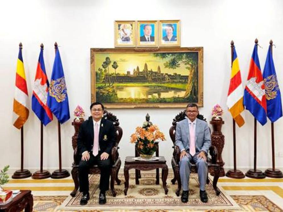 อธิการบดีจุฬาฯ พบรัฐมนตรีศึกษาฯ กัมพูชา ศิษย์เก่าครุศาสตร์  กระชับความสัมพันธ์และบูรณาการความรู้เพื่อเยาวชนในภูมิภาค   