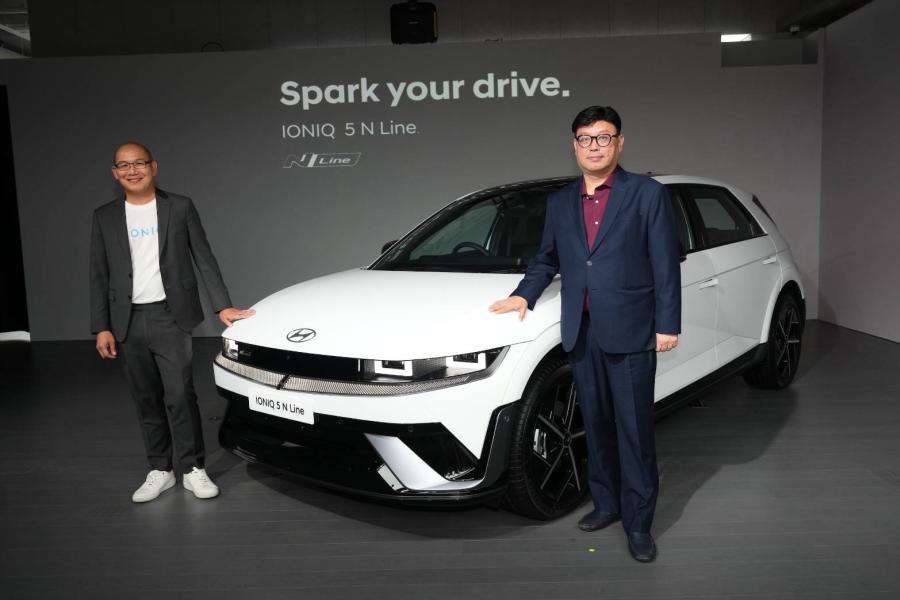 ฮุนได เพิ่มไลน์อัปอีวีใหม่ “The New IONIQ 5 N Line” Spark your drive. เติมตัวตนที่ใช่ ด้วยชุดแต่งดีไซน์จากสนามแข่ง ฮุนได เพิ่มไลน์อัปอีวีใหม่ “The New IONIQ 5 N Line” Spark your drive. เติมตัวตนที่ใช่ ด้วยชุดแต่งดีไซน์จากสนามแข่ง