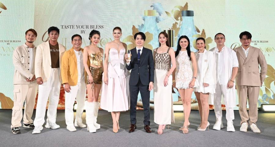 ’’ Dhevamon เดวามน111’’ น้ำดื่มและสเปรย์ ’’เติมความสุขสดชื่น  เพิ่มความสิริมงคลในชีวิตประจำวัน’’