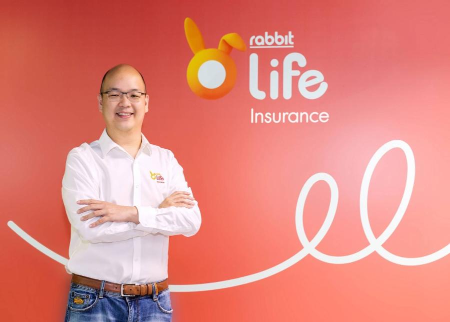 แรบบิท ประกันชีวิต เปิดตัวผลิตภัณฑ์ “Wealthy 99/2” รับเทรนด์ Great Wealth Transfer ส่งต่อความมั่งคั่ง ให้ชีวิต แฮปปี้ง่ายๆ พร้อมได้ Passive Income คุ้มครองยาวถึง 99 ปี แรบบิท ประกันชีวิต เปิดตัวผลิตภัณฑ์ “Wealthy 99/2” รับเทรนด์ Great Wealth Transfer ส่งต่อความมั่งคั่ง ให้ชีวิต แฮปปี้ง่ายๆ พร้อมได้ Passive Income คุ้มครองยาวถึง 99 ปี