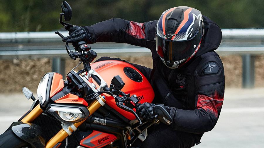 ครั้งแรกในเอเชีย! Alpinestars เปิดตัวหมวกกันน็อคทางเรียบ Supertech R10 อย่างเป็นทางการในประเทศไทย ด้วยเทคโนโลยีที่ดีที่สุดจากสนามแข่ง MotoGP ครั้งแรกในเอเชีย! Alpinestars เปิดตัวหมวกกันน็อคทางเรียบ Supertech R10 อย่างเป็นทางการในประเทศไทย ด้วยเทคโนโลยีที่ดีที่สุดจากสนามแข่ง MotoGP