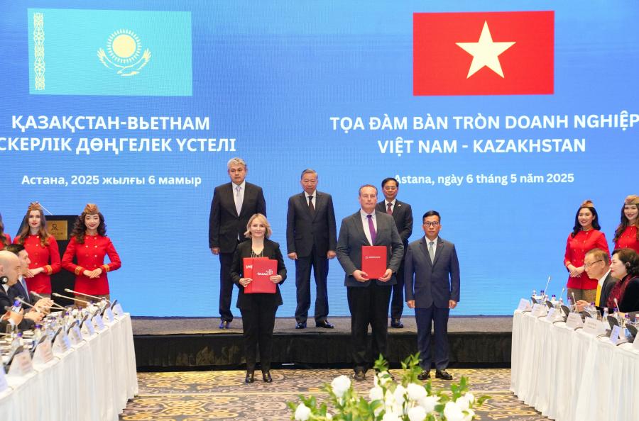 เวียตเจ็ท ผนึกกำลัง คาซัคแอร์ เปิดตัวสายการบิน “Vietjet Qazaqstan” สานต่อความร่วมมือเชิงยุทธศาสตร์ เวียตเจ็ท ผนึกกำลัง คาซัคแอร์ เปิดตัวสายการบิน “Vietjet Qazaqstan” สานต่อความร่วมมือเชิงยุทธศาสตร์