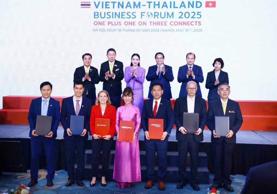 เวียตเจ็ทไทยแลนด์เสริมทัพฝูงบินด้วยโบอิ้ง 737-8 จำนวน 50 ลำ เพิ่มศักยภาพบริการและขยายเครือข่ายการบินระหว่างประเทศ เวียตเจ็ทไทยแลนด์เสริมทัพฝูงบินด้วยโบอิ้ง 737-8 จำนวน 50 ลำ เพิ่มศักยภาพบริการและขยายเครือข่ายการบินระหว่างประเทศ