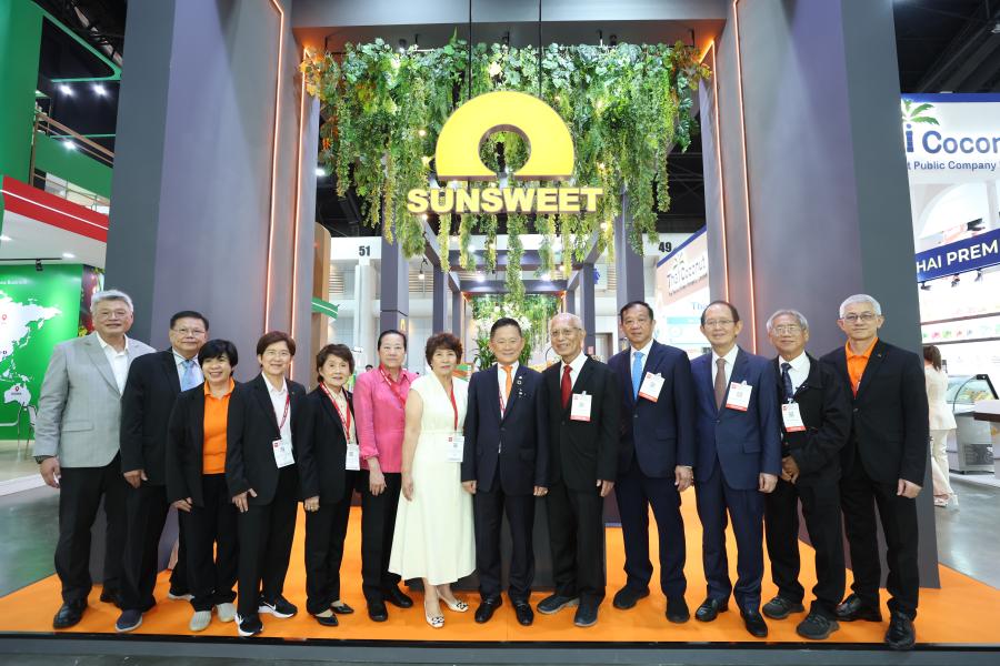 SUN เปิดบูธใหญ่ในงาน THAIFEX – ANUGA ASIA 2025 โชว์นวัตกรรมสินค้าอาหารแบรนด์ KC สู่ตลาดโลก SUN เปิดบูธใหญ่ในงาน THAIFEX – ANUGA ASIA 2025 โชว์นวัตกรรมสินค้าอาหารแบรนด์ KC สู่ตลาดโลก