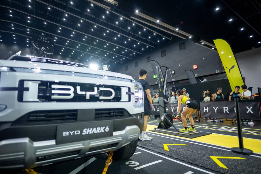 เรเว่รุกก้าวแรก Sports Marketing หนุน BYD HYROX Bangkok การแข่งขันฟิตเนสในร่มระดับโลก ครั้งแรกของไทย เรเว่รุกก้าวแรก Sports Marketing หนุน BYD HYROX Bangkok การแข่งขันฟิตเนสในร่มระดับโลก ครั้งแรกของไทย