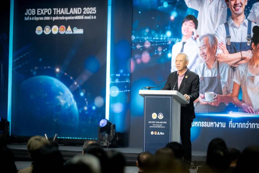 เริ่มแล้ว!! JOB EXPO 2025 “พิพัฒน์” นำทัพเปิดมหกรรมหางาน ที่มากกว่าการหางาน สุดยิ่งใหญ่แห่งปี สร้างโอกาส สร้างอาชีพ เตรียมพร้อมแรงงานไทยสู่อนาคต วันแรกประชาชนแห่ร่วมงาน คึกคัก ห้ามพลาด 6 - 8 มิ.ย. นี้ ที่ศูนย์สิริกิติ์ เริ่มแล้ว!! JOB EXPO 2025 “พิพัฒน์” นำทัพเปิดมหกรรมหางาน ที่มากกว่าการหางาน สุดยิ่งใหญ่แห่งปี สร้างโอกาส สร้างอาชีพ เตรียมพร้อมแรงงานไทยสู่อนาคต วันแรกประชาชนแห่ร่วมงาน คึกคัก ห้ามพลาด 6 - 8 มิ.ย. นี้ ที่ศูนย์สิริกิติ์