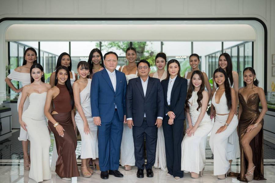  ร่มโพธิ์ พร็อพเพอร์ตี้ (TITLE) เปิดบ้านต้อนรับ สาวงาม Miss Universe Phuket 2025 สัมผัสความสวยงามของ THE TITLE SALES GALLERY BANG-TAO กับห้องตัวอย่าง 4 โครงการ