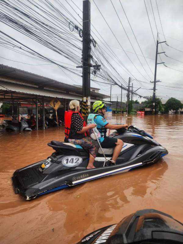 2 ภาระกิจสำคัญเพื่อชาติไทย!!! “เบลเยี่ยม กรังปรีซ์ 2025 + ช่วยเหลือผู้ประสบภัยน้ำท่วม กลุ่มจังหวัดภาคเหนือ !!! 2 ภาระกิจสำคัญเพื่อชาติไทย!!! “เบลเยี่ยม กรังปรีซ์ 2025 + ช่วยเหลือผู้ประสบภัยน้ำท่วม กลุ่มจังหวัดภาคเหนือ !!!