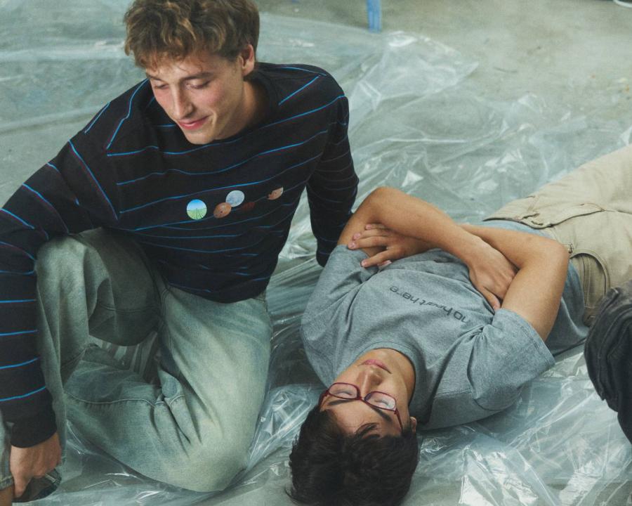 SASOM เปิดจำหน่ายคอลเลกชันใหม่ “No Heart Here” จาก gongkanthings ศิลปะสุดเอ็กซ์คลูซีฟโดย “ก้องกาน–กันตภณ เมธีกุล” ถ่ายทอดความลึกซึ้งผ่านแฟชั่นที่ทุกคนเข้าถึงได้ SASOM เปิดจำหน่ายคอลเลกชันใหม่ “No Heart Here” จาก gongkanthings ศิลปะสุดเอ็กซ์คลูซีฟโดย “ก้องกาน–กันตภณ เมธีกุล” ถ่ายทอดความลึกซึ้งผ่านแฟชั่นที่ทุกคนเข้าถึงได้