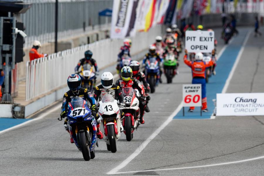 กระหึ่ม! ’ชิพ-ตี-ไอเดีย’ เปิดฉากนำทัพนักบิดไทยทำเวลาดีสุด 3 รุ่น ประเดิมศึก เอเชีย โร้ด เรซซิ่ง 2025 สนามตัดสินแชมป์