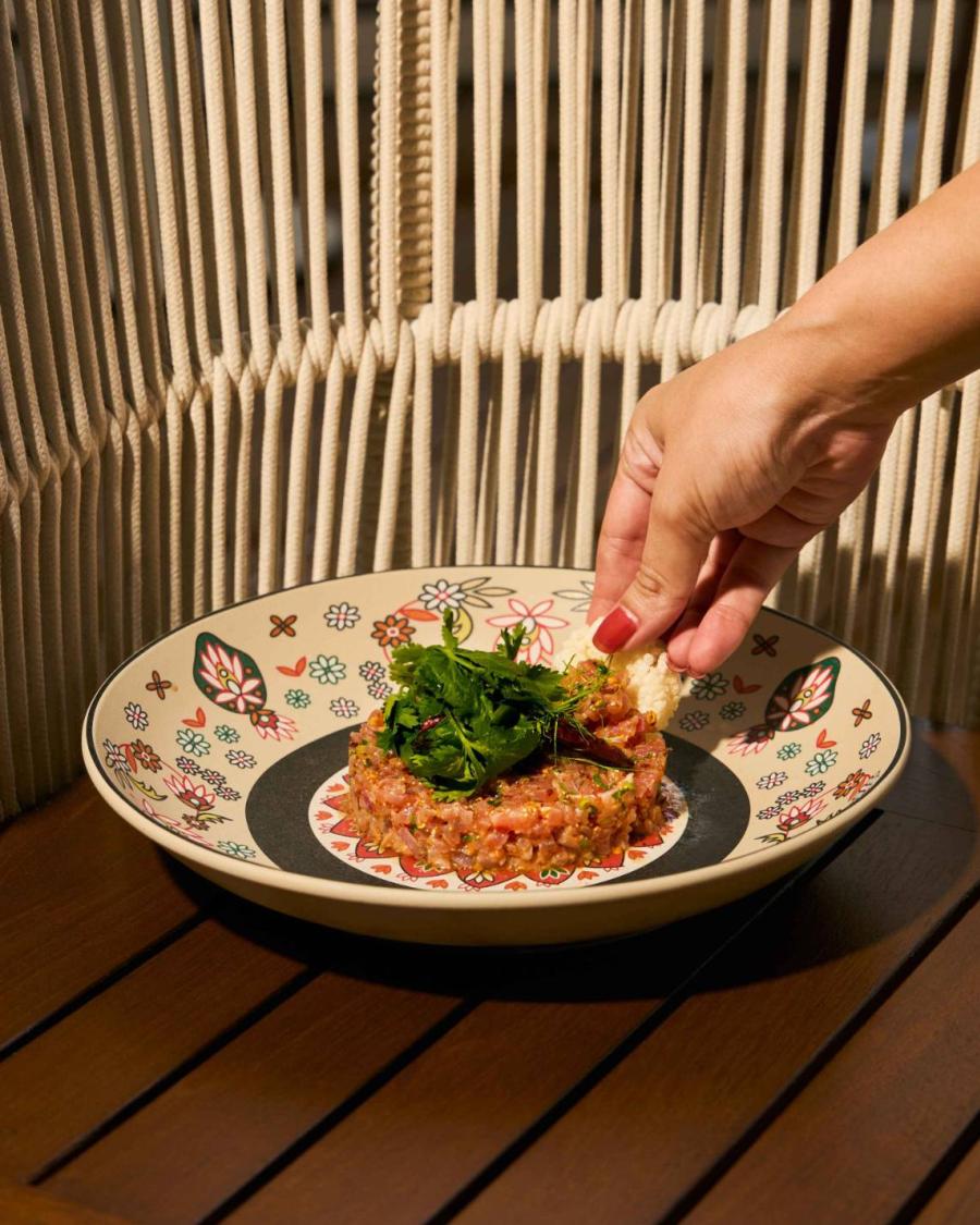 คิมป์ตันเผย ’’เทรนด์รสชาติปี 2569’’ สะท้อนพฤติกรรมผู้บริโภคยุคใหม่ทั่วโลก     กูรูด้านอาหารและเครื่องดื่มจากจุดหมายปลายทางทั่วโลก ถ่ายทอดมุมมองต่อวัตถุดิบ และเทคนิคการปรุงที่จะกำหนดทิศทางวงการอาหารและเครื่องดื่มในปี 2569